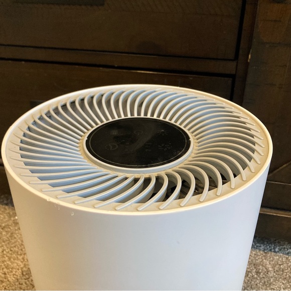 Bissell 2780A MyAir 100 sq/ft 3 Speeds 30-46 dBa Personal Air Purifier - Tested - Picture 6 of 8